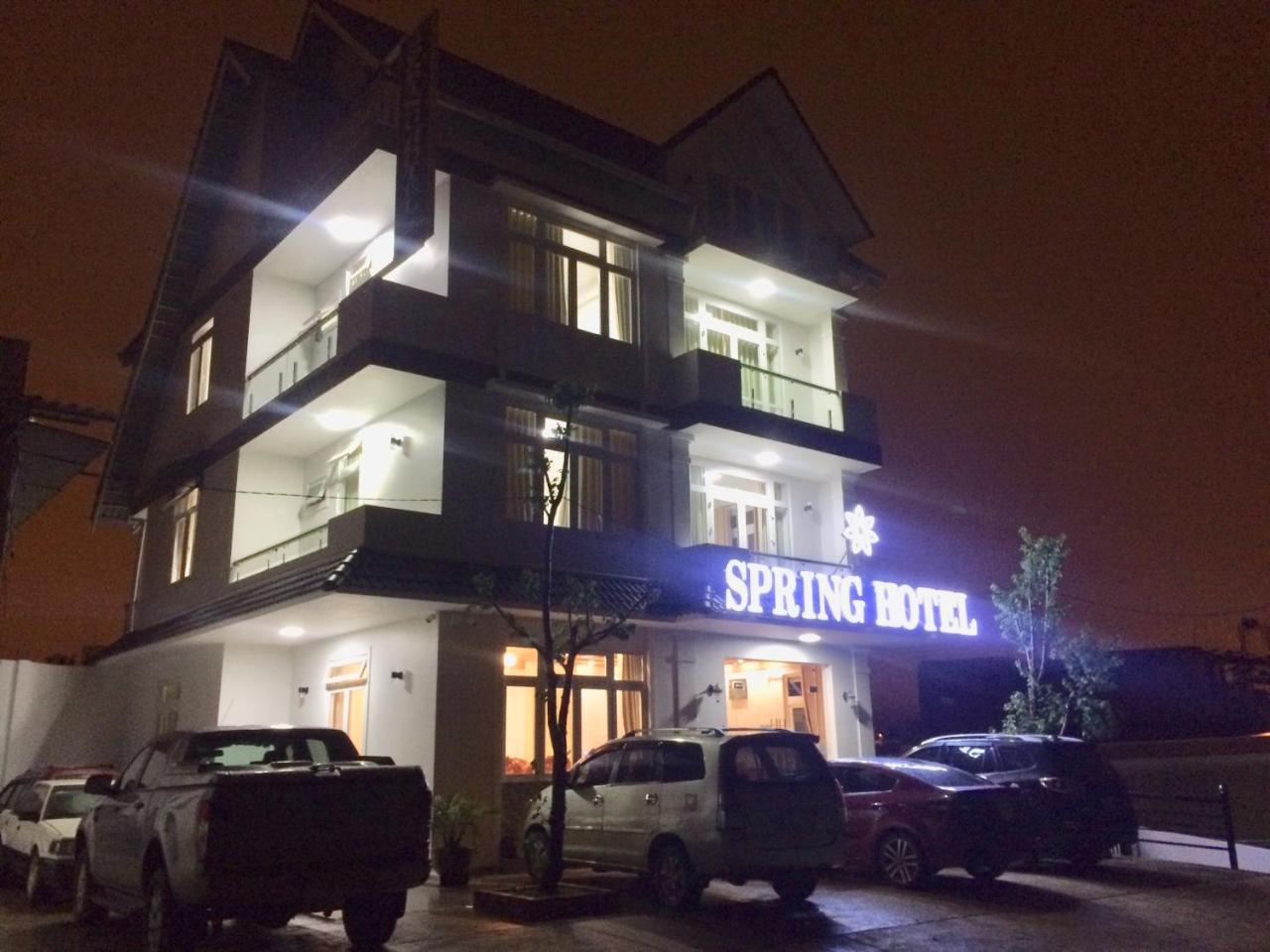 دالات Spring Hotel المظهر الخارجي الصورة